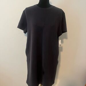 Black Short Sleeve Dress